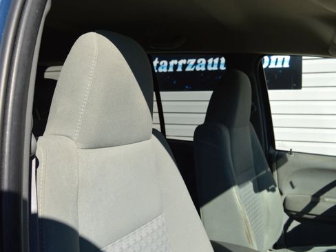 Used 2006 Jeep Liberty Sport image 19