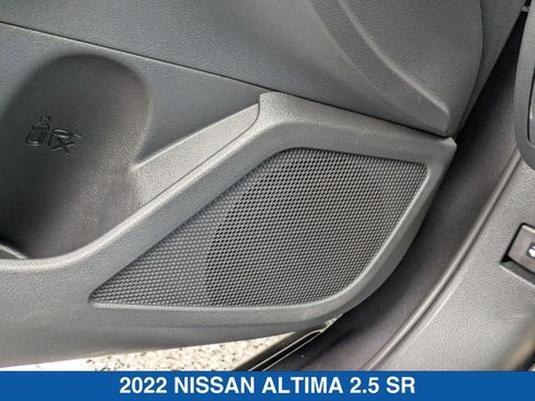 Used 2022 Nissan Altima 2.5 SR image 14