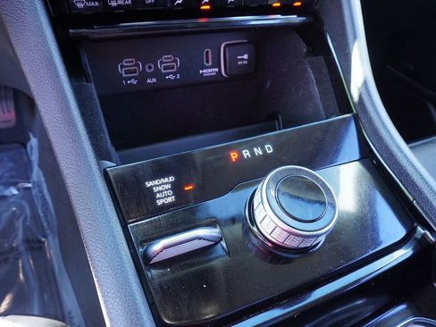 Used 2022 Jeep Grand Cherokee L Limited image 20