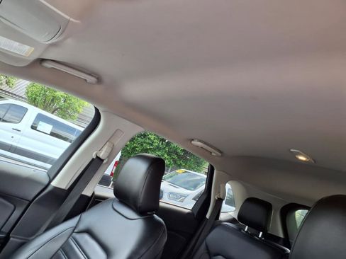 Used 2023 Ford Edge SEL image 10