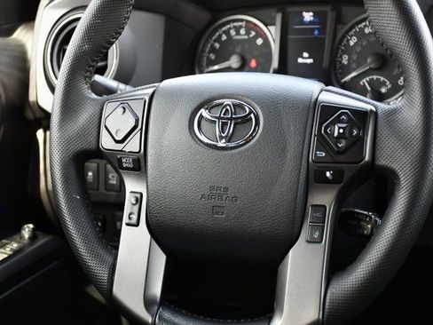 Used 2023 Toyota Tacoma TRD Off-Road w/ Advanced Technology Package image 20