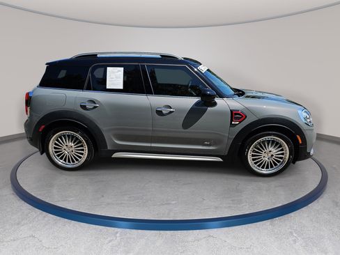 Used 2019 MINI Cooper Countryman S w/ Convenience Package AWD/4WD image 4