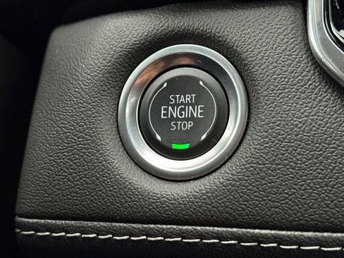 Used 2024 Chevrolet Colorado LT w/ LT Convenience Package RWD image 25