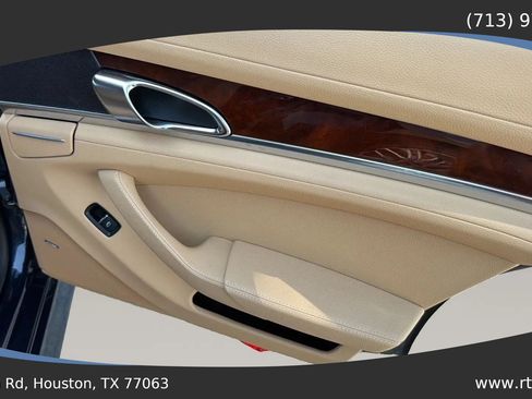 Used 2012 Porsche Panamera 4 image 35