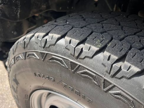 Used 2019 Ford F250 XL w/ Power Equipment Group RWD image 10
