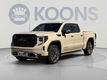 New 2026 GMC Sierra 1500 Denali Ultimate w/ LPO, Black Badging Package