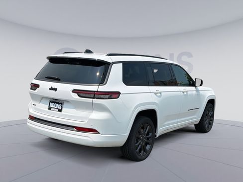 New 2026 Jeep Grand Cherokee L Limited AWD/4WD image 7