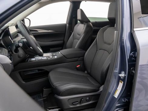 New 2026 INFINITI QX60 Luxe image 15