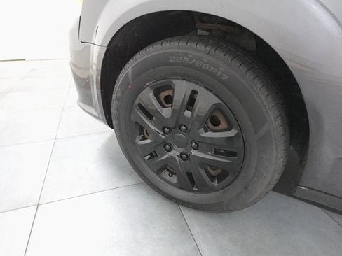 Used 2017 Dodge Grand Caravan SE w/ Power Window Group image 26