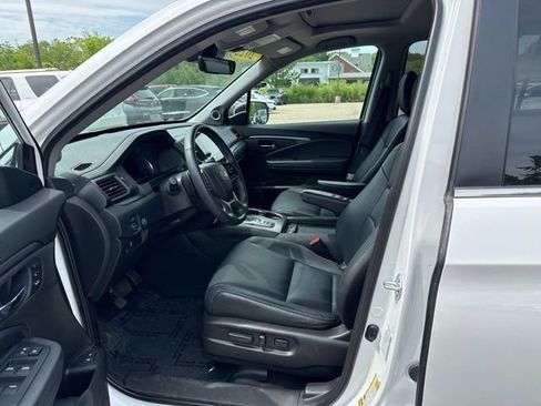 Used 2022 Honda Pilot Special Edition image 8