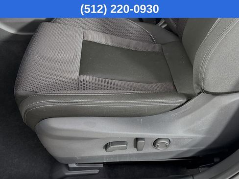 Certified 2025 Subaru Outback Premium image 23