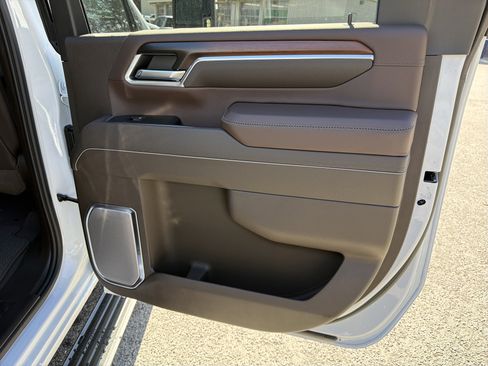 New 2026 GMC Sierra 3500 Denali w/ Denali Reserve Package image 21