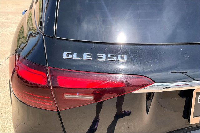 Used 2025 Mercedes-Benz GLE 350 4MATIC image 33