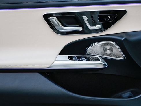 New 2026 Mercedes-Benz E 350 Sedan image 21