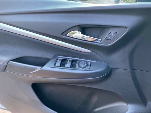 Used 2023 Chevrolet Bolt EUV LT w/ Driver Confidence Package FWD image 21