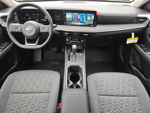 New 2026 Nissan Kicks SV image 13