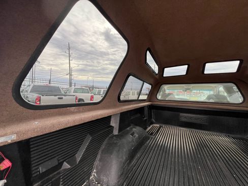 Used 1999 Dodge Ram 2500 Truck 2WD Quad Cab image 18