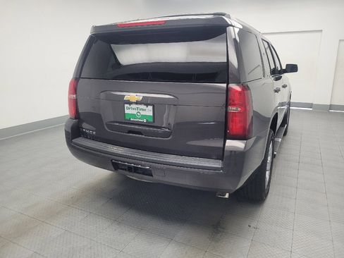 Used 2017 Chevrolet Tahoe LT w/ LT Signature Package AWD/4WD image 7