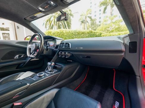 Used 2017 Audi R8 V10 plus w/ 20" Wheel Package AWD/4WD image 91