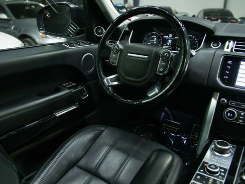 Used 2015 Land Rover Range Rover Supercharged AWD/4WD image 38