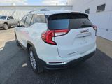 Used 2024 GMC Terrain SLT image 5
