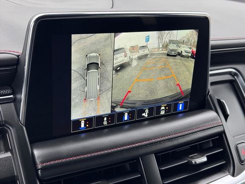 Used 2022 Chevrolet Tahoe RST w/ Luxury Package image 22