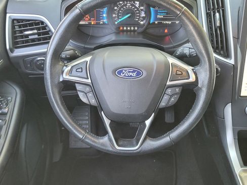 Certified 2023 Ford Edge SEL image 12