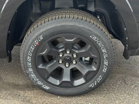 New 2026 RAM 1500 Big Horn AWD/4WD image 11