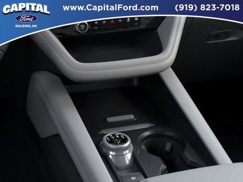 New 2025 Ford Explorer Active w/ Active Comfort Package image 15