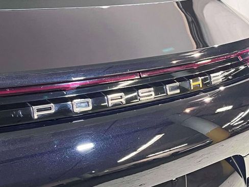 Certified 2020 Porsche Panamera image 11