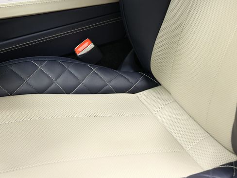 Used 2020 Bentley Continental GT w/ First Edition Specification image 21