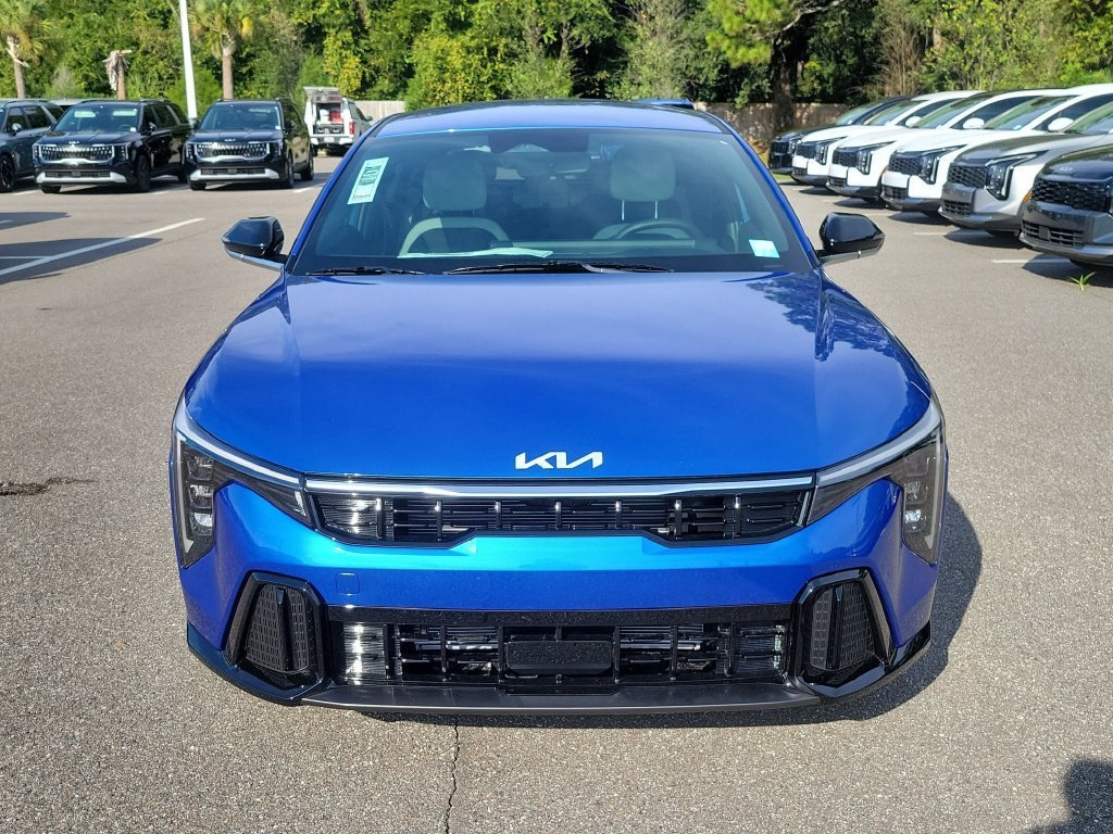 New 2026 Kia K4 GT-Line FWD image 2
