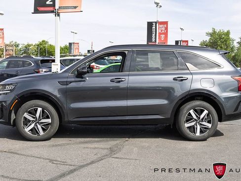 Used 2021 Kia Sorento EX AWD/4WD image 4