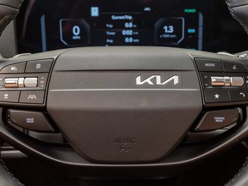 Certified 2026 Kia Sportage SX Prestige AWD/4WD image 12