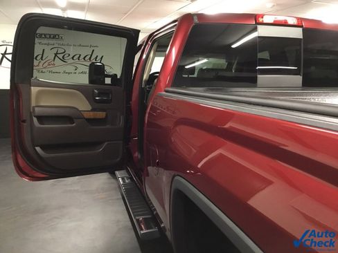 Used 2015 GMC Sierra 2500 SLT w/ Suspension Package, Off-Road image 33