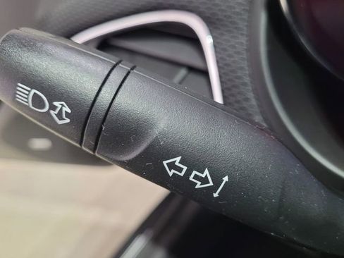 Used 2017 Chevrolet Cruze LT w/ LT True North Edition image 40