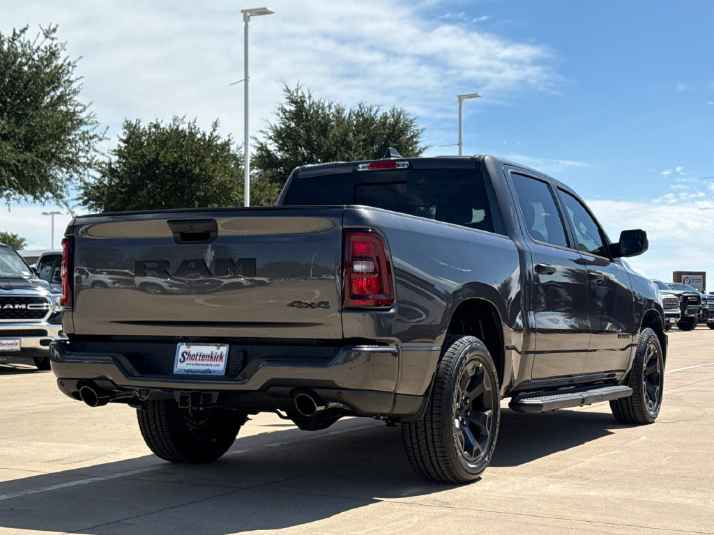 New 2027 RAM 1500 Express AWD/4WD image 9