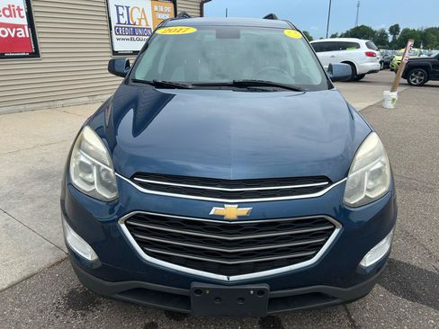 Used 2017 Chevrolet Equinox LT FWD image 2