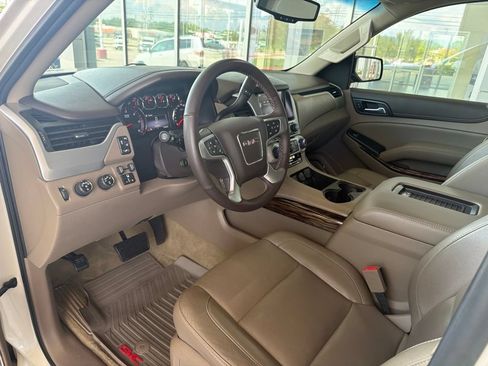 Used 2015 GMC Yukon SLT w/ Open Road Package AWD/4WD image 18