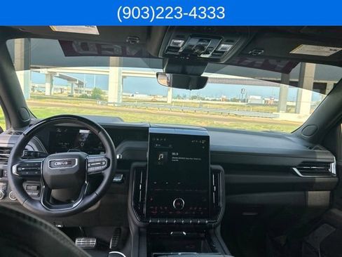 Used 2026 GMC Yukon AT4 Ultimate w/ LPO, Floor Liner Package AWD/4WD image 37