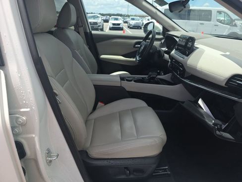 Used 2023 Nissan Rogue SL w/ SL Premium Package AWD/4WD image 15