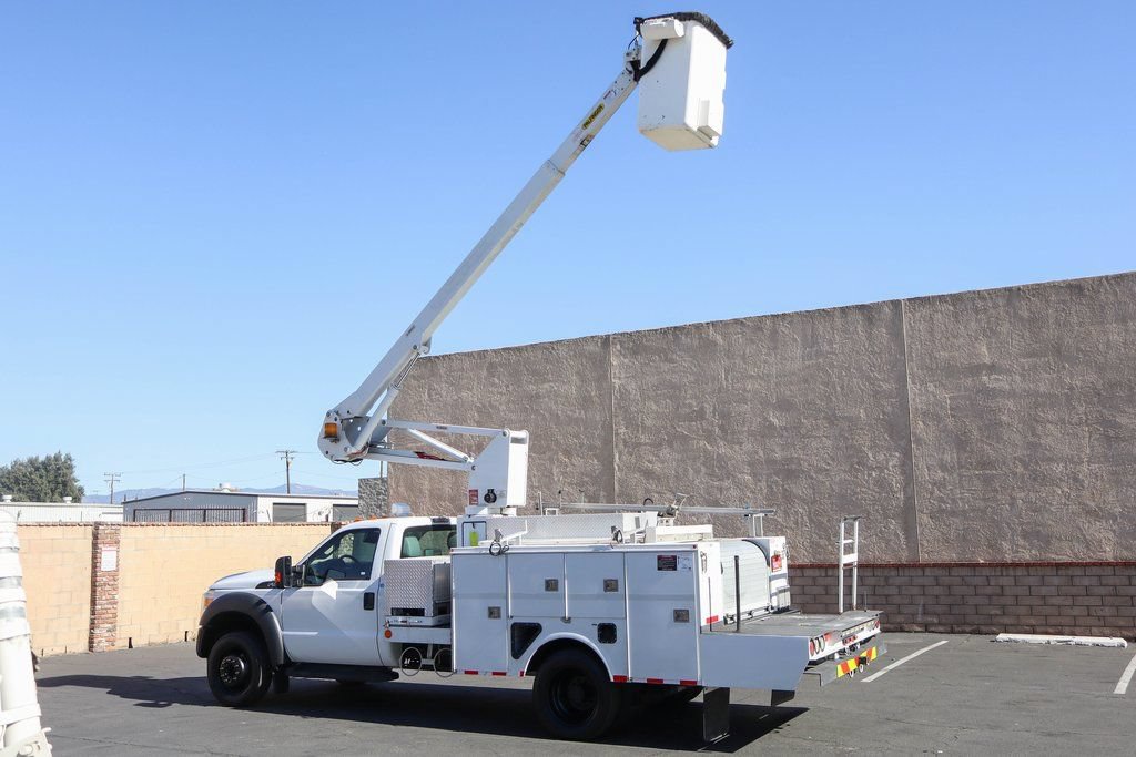 Used 2012 Ford F550 2WD Regular Cab Super Duty w/ PWR Equipment Group image 6