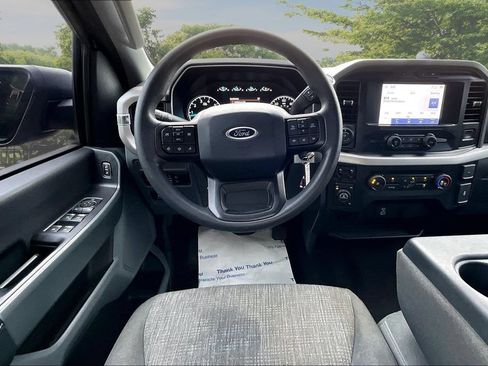 Used 2022 Ford F150 XLT w/ Trailer Tow Package AWD/4WD image 5