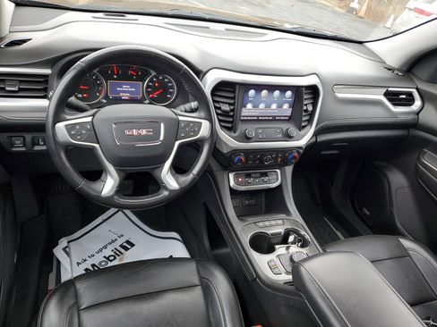 Used 2021 GMC Acadia SLT w/ Premium Package image 12