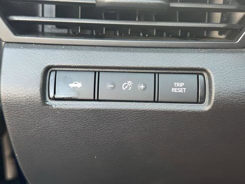 Used 2024 Nissan Altima 2.5 SR image 25