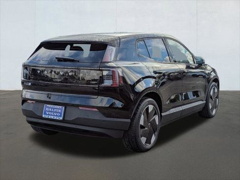 New 2026 Volvo EX30 Ultra image 2
