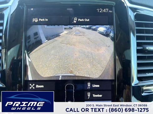 Used 2016 Volvo XC90 T6 Momentum w/ Momentum Plus Package AWD/4WD image 23