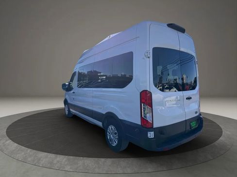 Used 2018 Ford Transit 350 XLT image 7