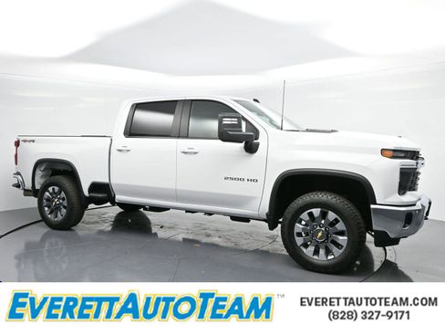 Used 2025 Chevrolet Silverado 2500 LT w/ All Star Edition image 1