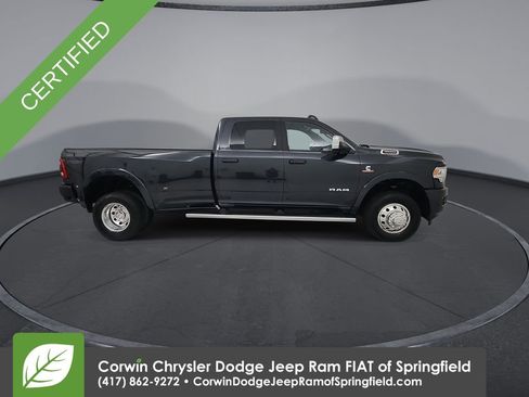 Used 2021 RAM 3500 Laramie AWD/4WD image 9